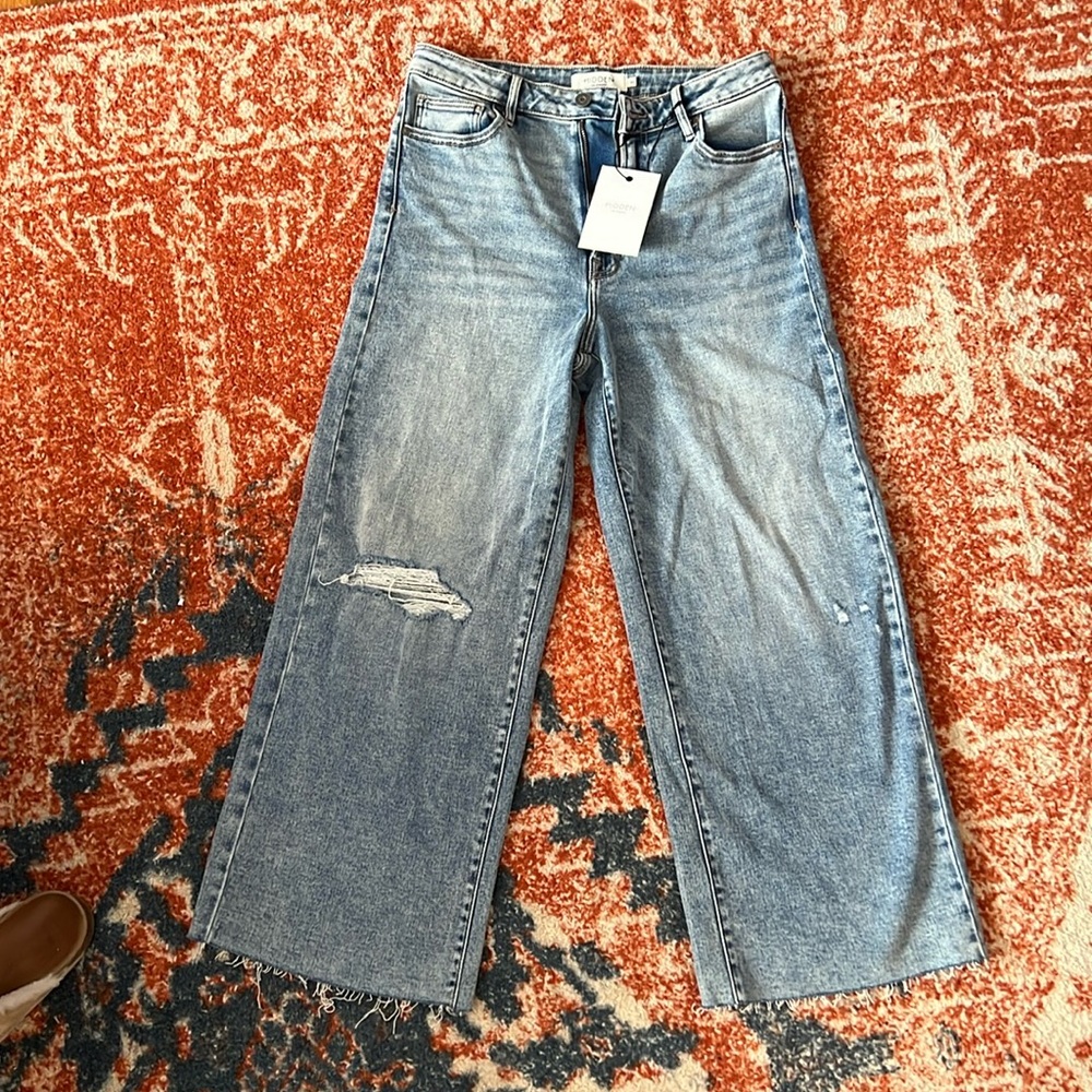 NWT Hidden Wide Leg Jeans - Vici Collection Brand